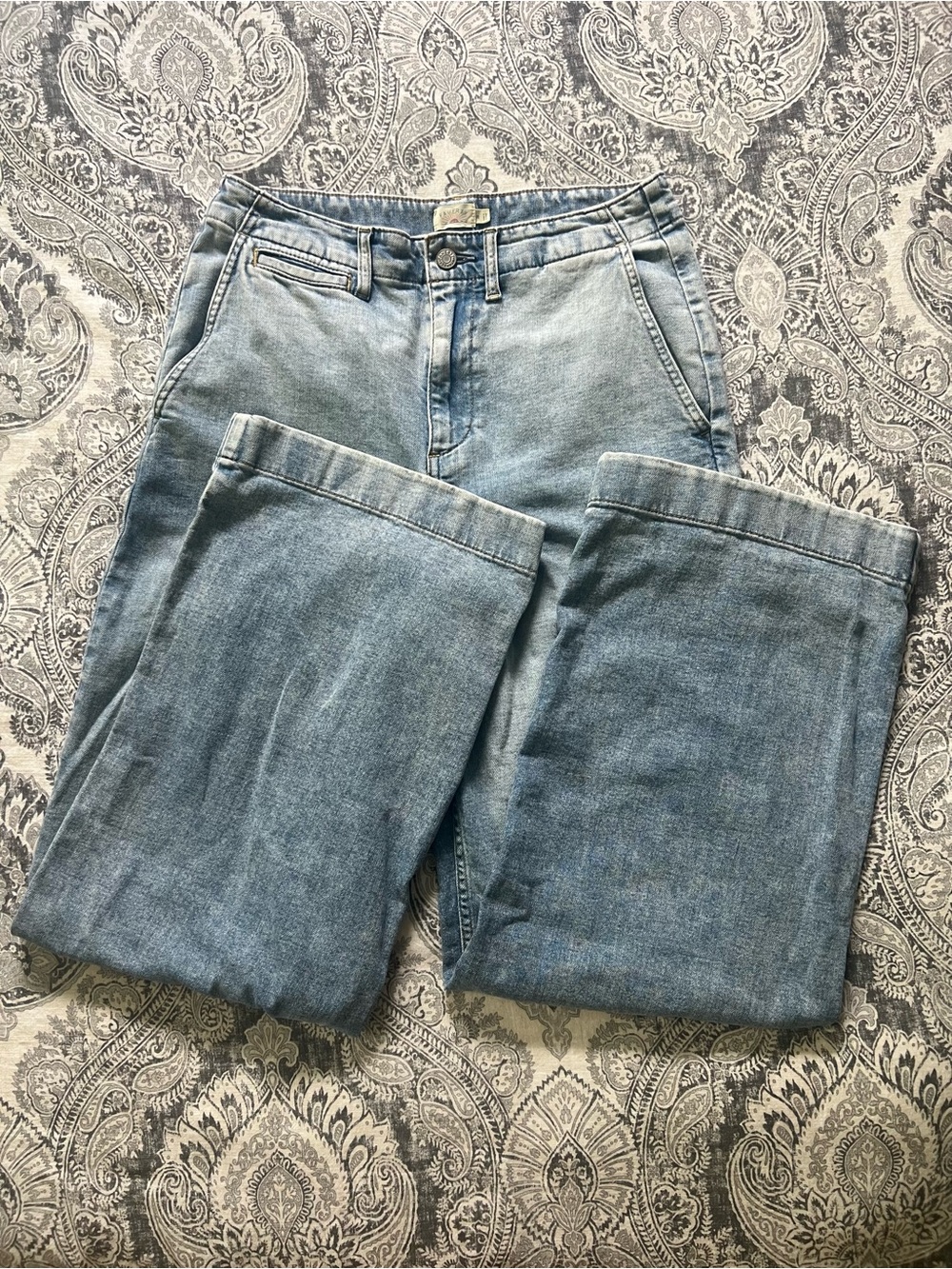 063 - Faherty Light Blue Relaxed Wide Leg Jeans